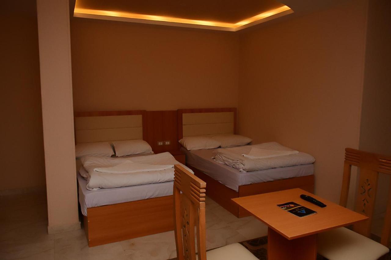 Grand Pyramids View Hotel Kairo Exterior foto